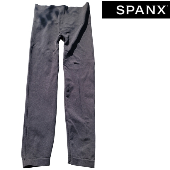 SPANX Other - SPANX Black Seamless Compression Leggings Womens Pants Size XL